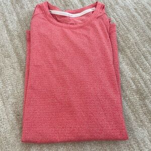 Men’s Lululemon workout t shirt never worn
